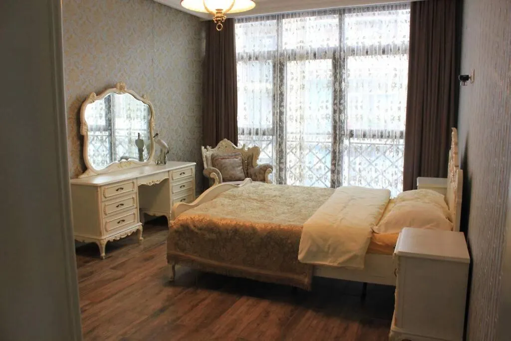 Elegant 1-Bed Room Apartment Batumi