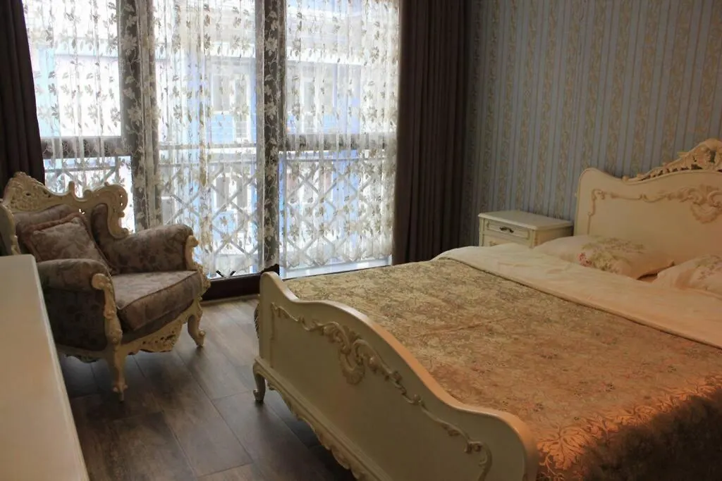 Elegant 1-Bed Room Apartment Batumi 0*,  Georgia